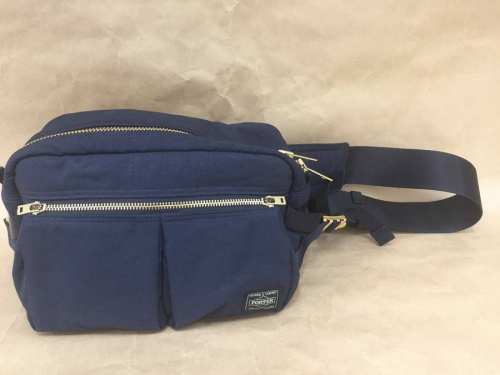 バッグ　中古のラリー