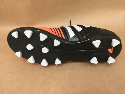 adidas 中古のnike 中古