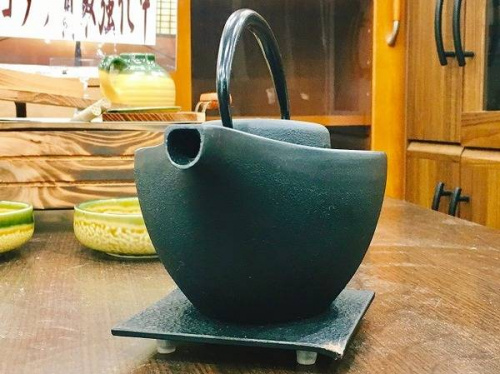 食器　買取の南部鉄器