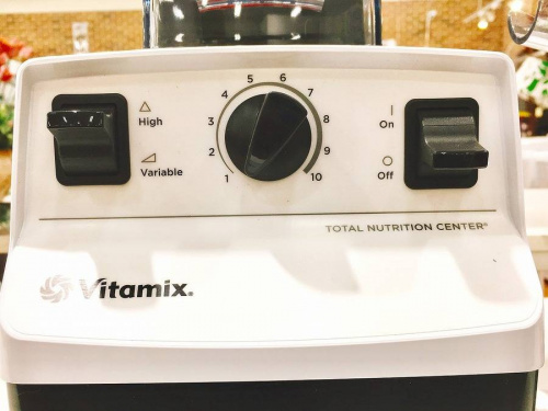 ホールフードマシンのVitamix