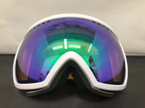 OAKLEYのBURTON