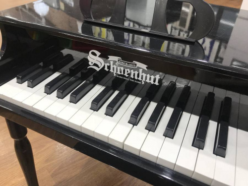 ピアノのトイピアノ