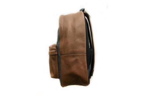 リュックのコーチ（COACH）