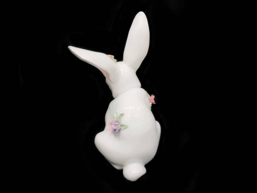 フィギュリンのうさぎ