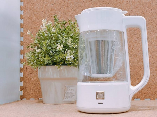 家電の電気ケトル