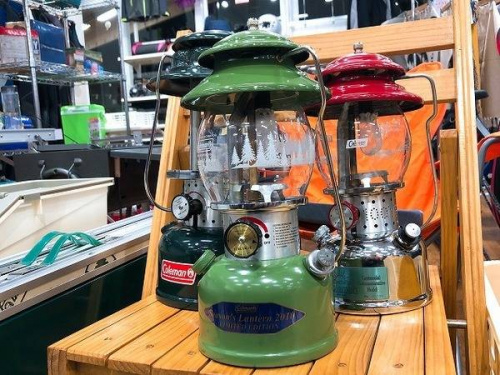 アウトドア用品のColeman