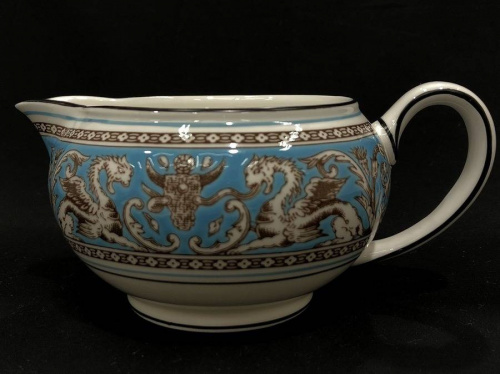 洋食器のWEDGWOOD