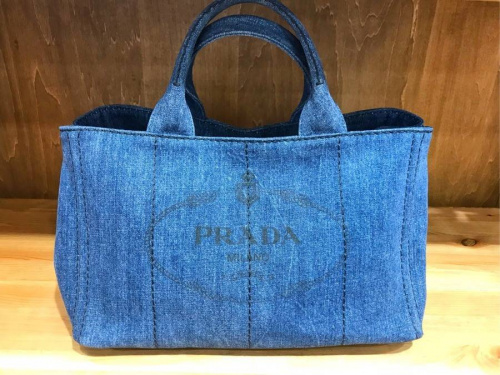 プラダのカナパ