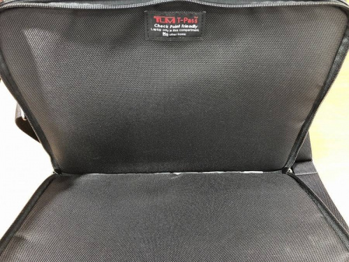 ビジネスバッグのTUMI