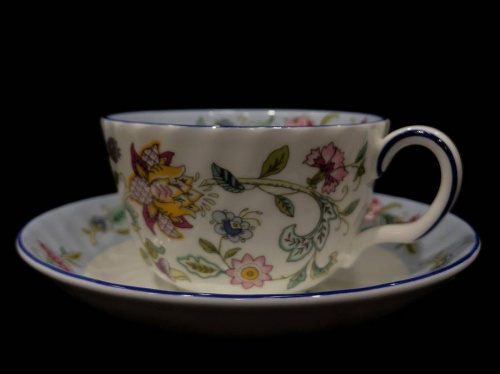 テーブルウェアの洋食器