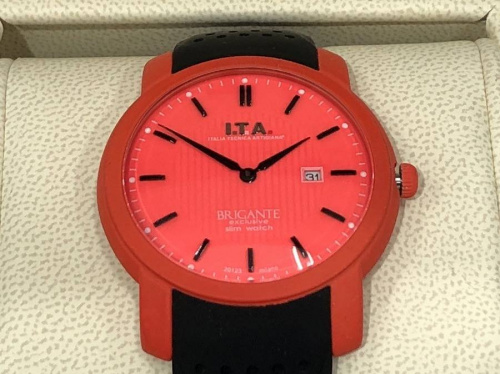 時計　中古のイタリア製