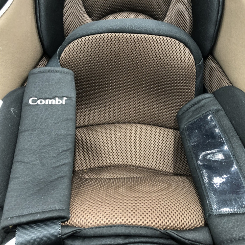 チャイルドシートのcombi