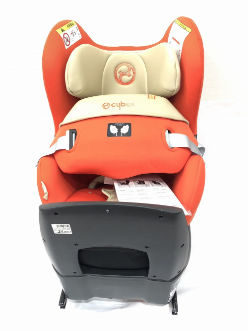 ベビー用品のチャイルドシート