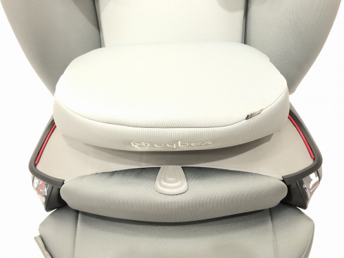 チャイルドシートのcybex
