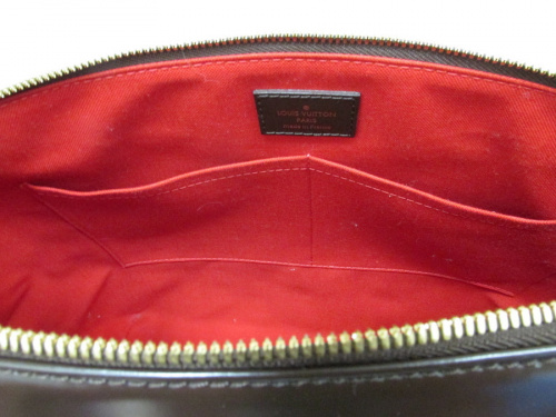 LOUIS VUITTONのモノグラム