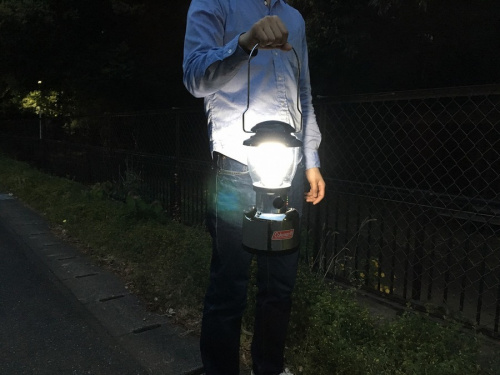 アウトドア用品のランタン