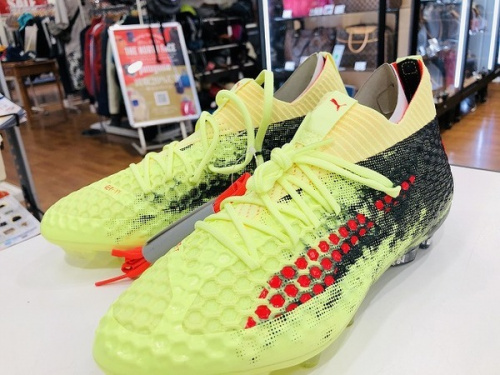 スポーツ用品のサッカー