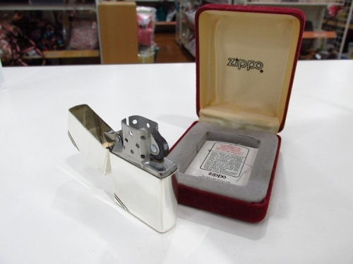 ZIPPOのオイルライター