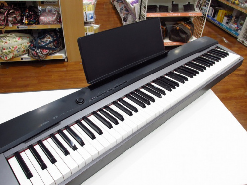 楽器のピアノ