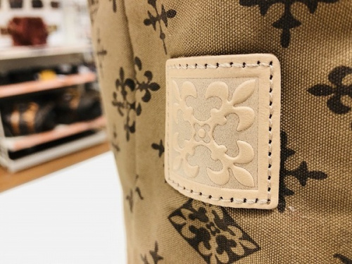 バッグのラシット