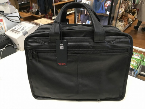 ビジネスアイテムのレザー