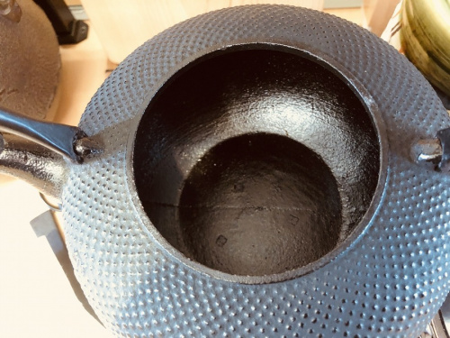 南部鉄器の急須