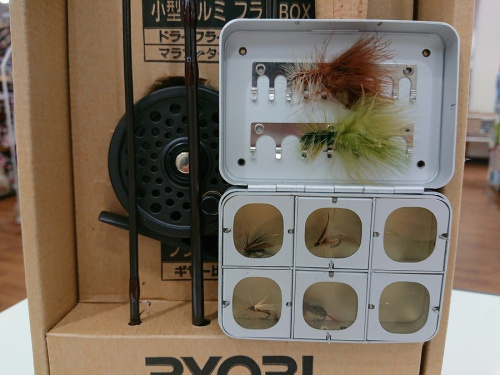 釣り具のスポーツ用品