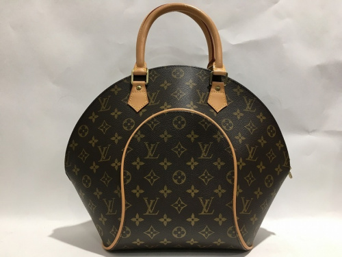 LOUIS VUITTONのバッグ