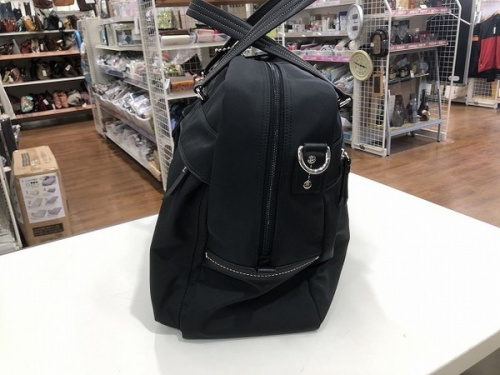 ボストンバッグのCOACH