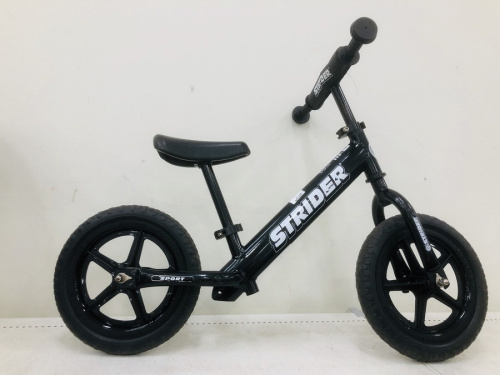 スポーツ用品のSTRIDER