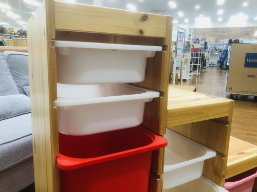 中古家具のIKEA