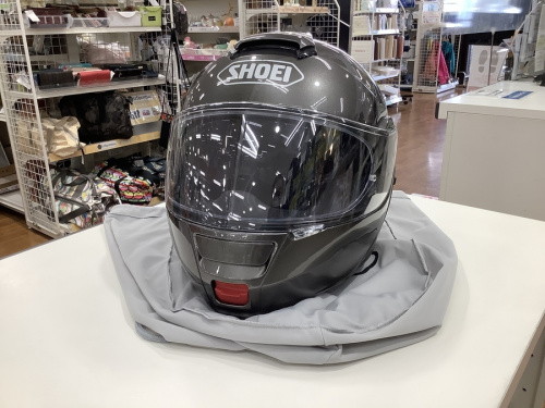 スポーツ用品のSHOEI