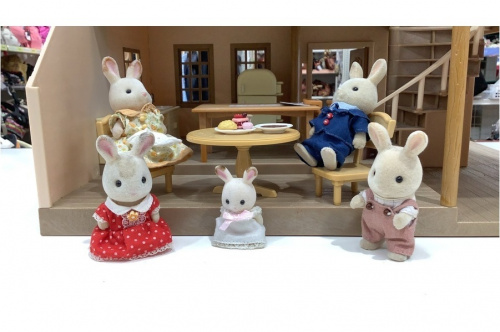 おもちゃのシルバニアファミリー