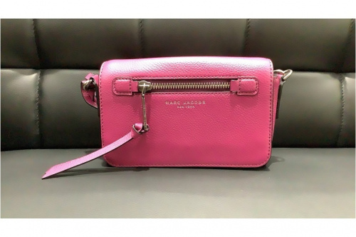 MARC JACOBSのマークジェイコブス