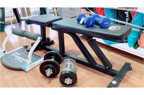 スポーツ用品のトレーニング用品