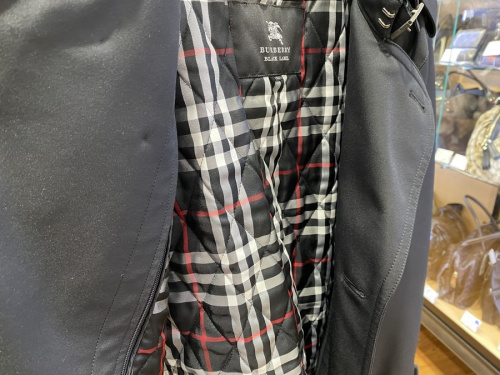 ライナー付トレンチコートのBURBERRY BLACK LABEL