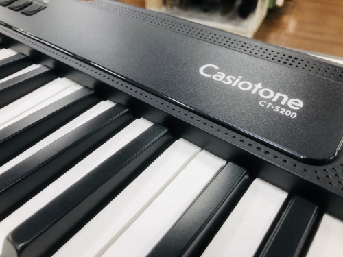 CASIOのCT-S200