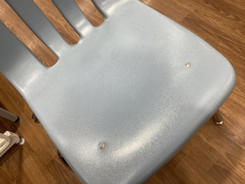 中古の家具