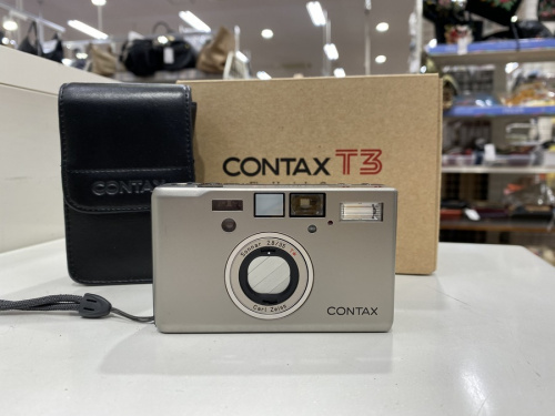 カメラのフィルムカメラ