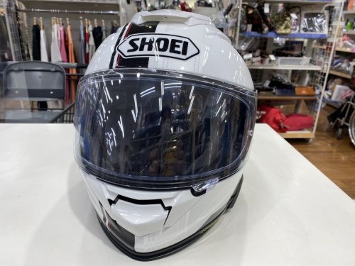 アウトドアのバイク用ヘルメット