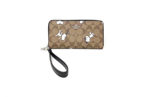 COACHのコーチ