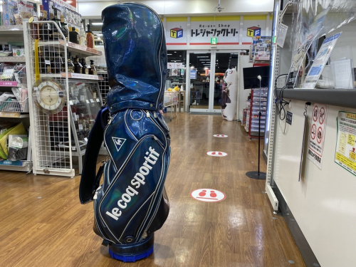 スポーツのゴルフ