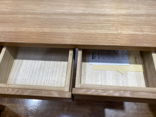 タモ材パーソナルデスクの無印良品