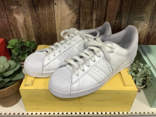 メンズファッションのスニーカー