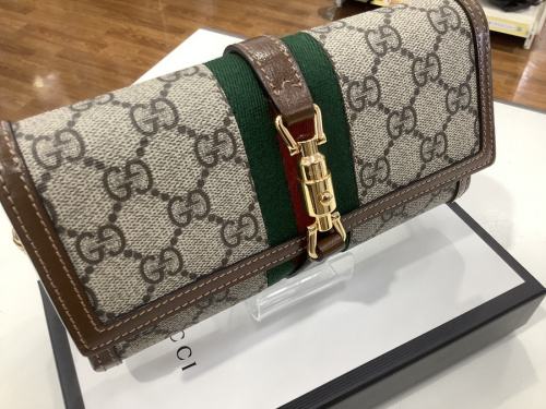 長財布のGUCCI