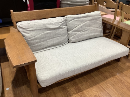 家具のソファ