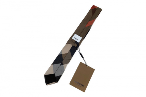 ネクタイのBURBERRY(バーバリー)
