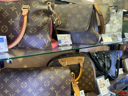 LOUIS VUITTONのシャネル
