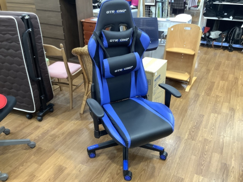 家具のゲーミングチェア