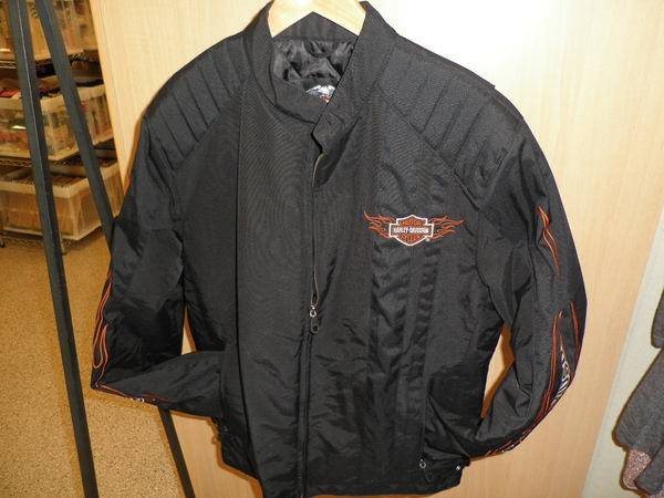 HARLEY-DAVIDSON ハーレーダビッドソン バイカージャケットナイロン HARLEY−DAVIDSON（ﾊｰﾚｰﾀﾞﾋﾞｯﾄﾞｿﾝ）ナイロン
